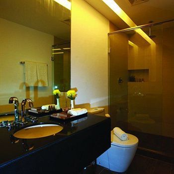 Ciriaco Hotel And Resort Calbayog Eksteriør billede